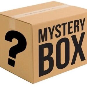 Mystery Box- Women’s Resale Box - 20 items (XS-XL) or Plus Size